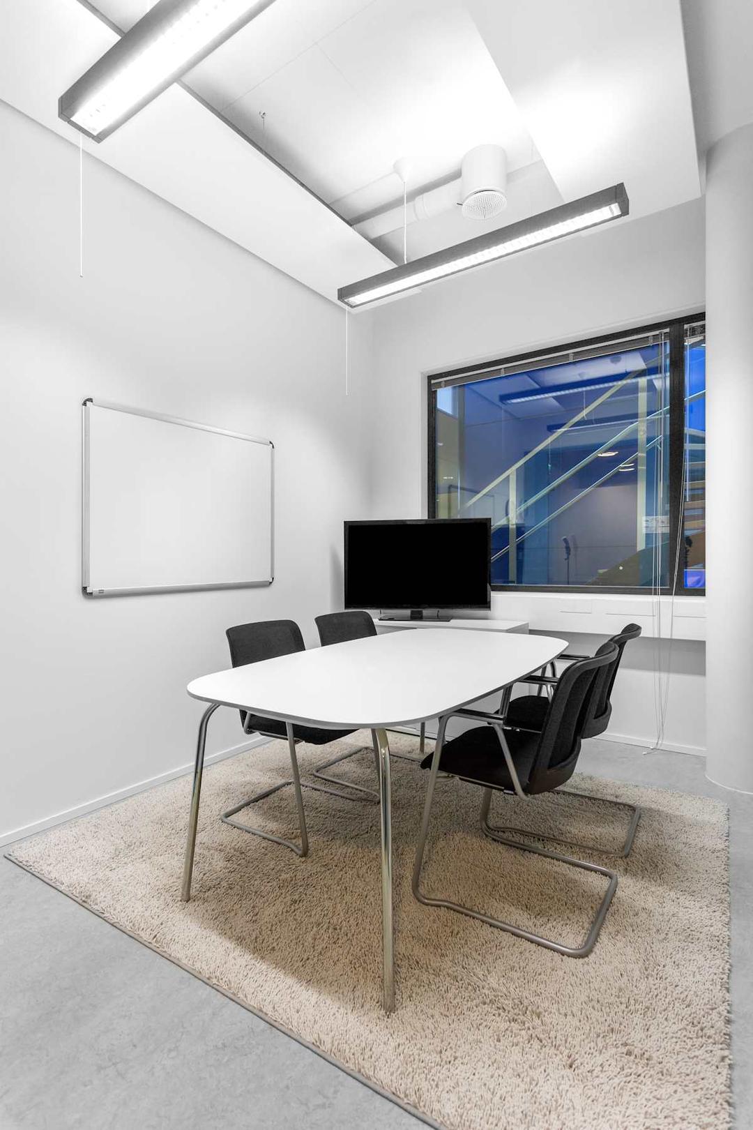 Keilaranta 1 - Photo 4 Keilaranta 1 office space - View 4 in Espoo - TwentyFourHourAccess, meeting_rooms, parking