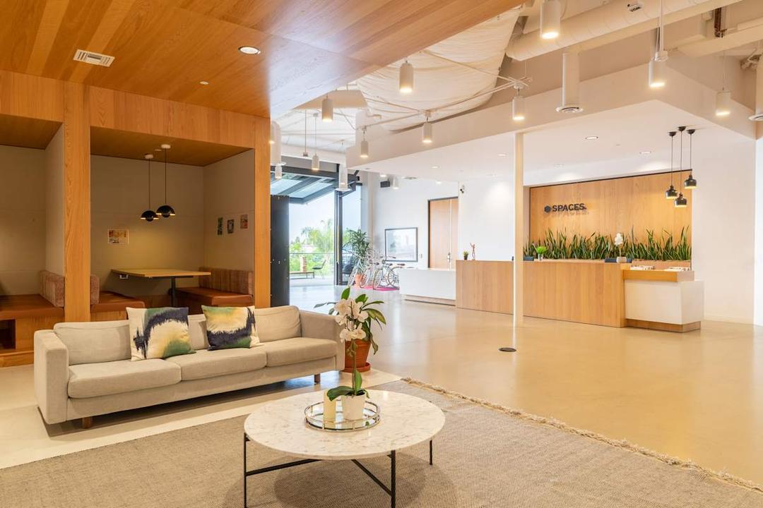 Hollywood Entertainment & Production Center - Photo 5 Hollywood Entertainment & Production Center office space - View 5 in Los Angeles - TwentyFourHourAccess, meeting_rooms, parking