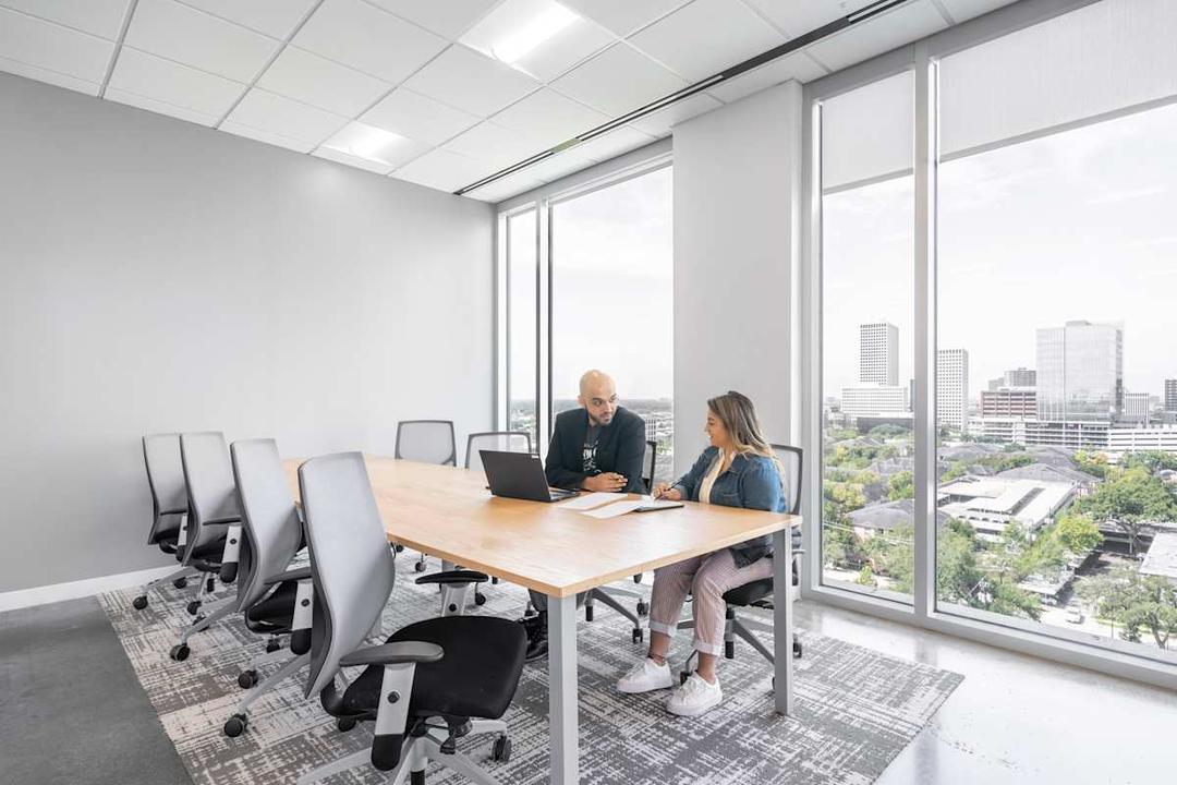 2925 Richmond Avenue office space - View 3 in Houston - TwentyFourHourAccess, meeting_rooms, parking