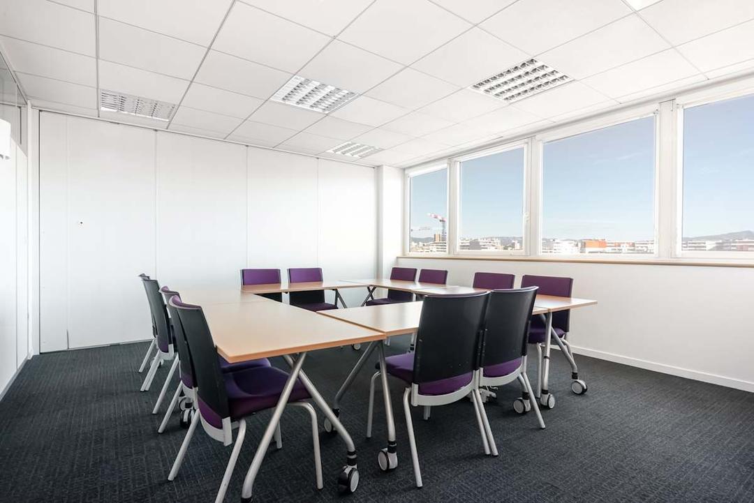 165 avenue du Prado office space - View 3 in Marseille - TwentyFourHourAccess, meeting_rooms, parking