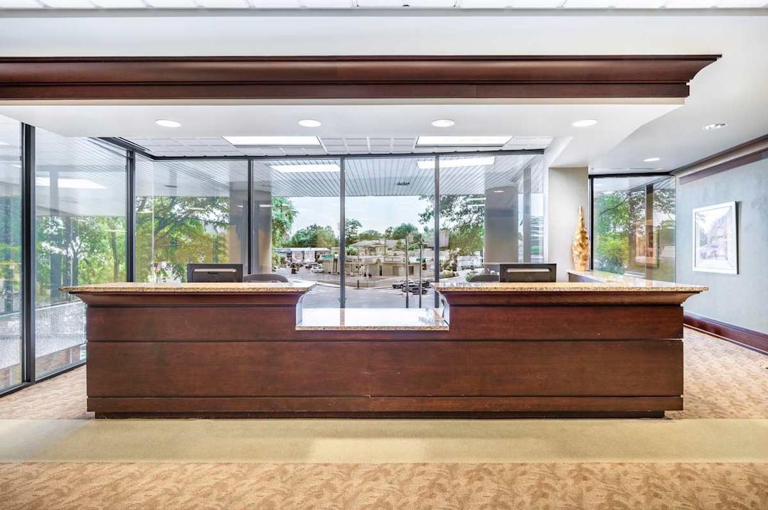 160 Clairemont Avenue - Photo 2 160 Clairemont Avenue office space - View 2 in Decatur - TwentyFourHourAccess, meeting_rooms, parking