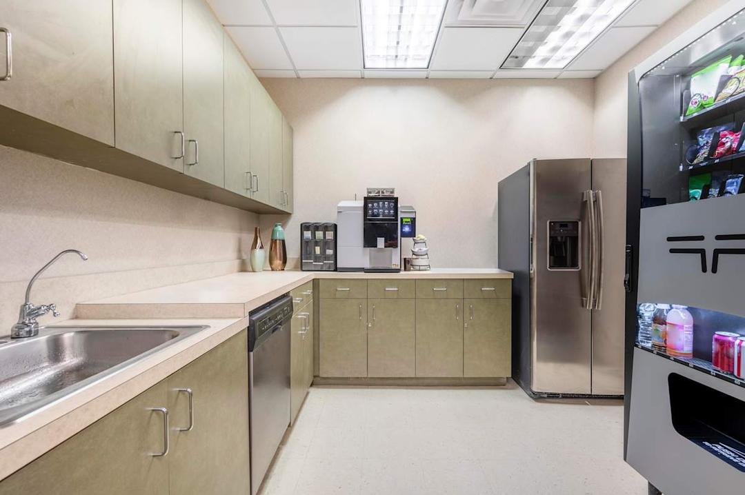 160 Clairemont Avenue - Photo 6 160 Clairemont Avenue office space - View 6 in Decatur - TwentyFourHourAccess, meeting_rooms, parking