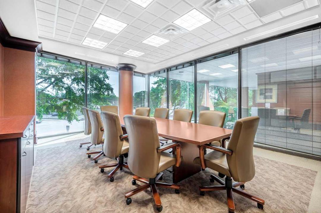 160 Clairemont Avenue - Photo 3 160 Clairemont Avenue office space - View 3 in Decatur - TwentyFourHourAccess, meeting_rooms, parking