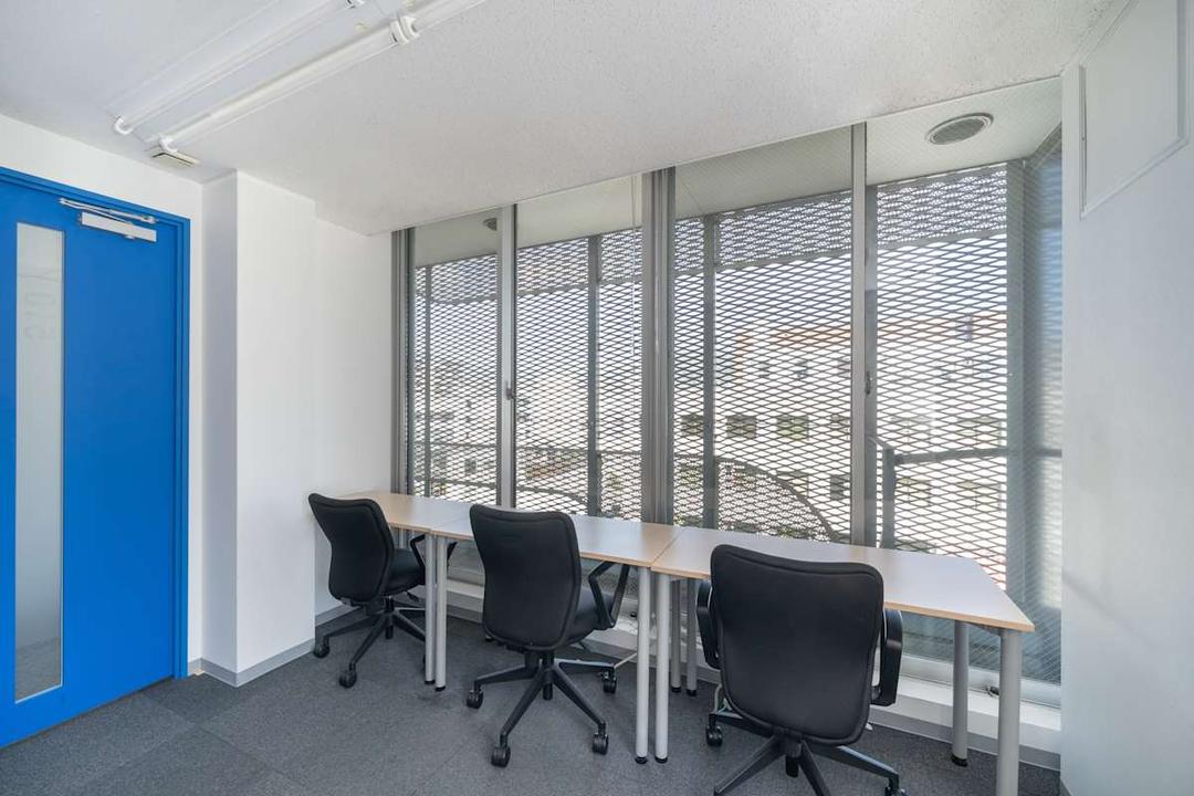 Kuroto Building office space - View 4 in Kyoto - TwentyFourHourAccess, meeting_rooms, parking