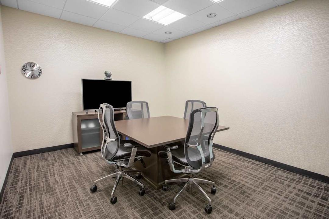 One Pacific Heights office space - View 3 in San Diego - TwentyFourHourAccess, meeting_rooms, parking