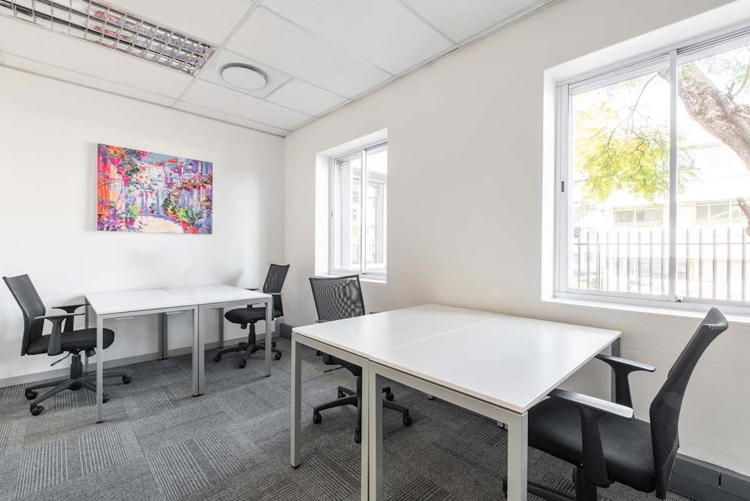Illovo Fricker Road office space - View 4 in Sandton - TwentyFourHourAccess, meeting_rooms, parking