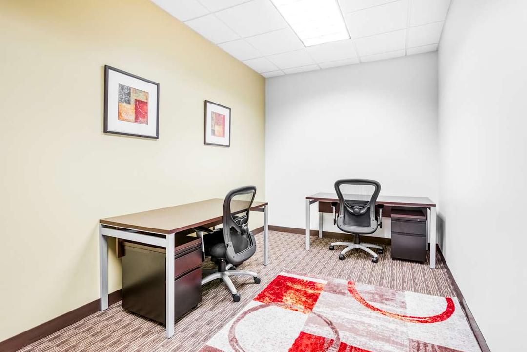 717 Green Valley Road office space - View 4 in Greensboro - TwentyFourHourAccess, meeting_rooms, parking