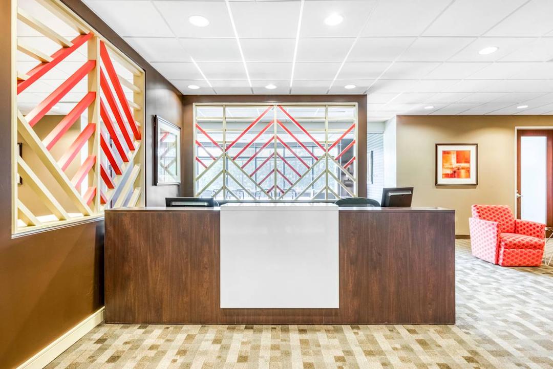 717 Green Valley Road office space - View 2 in Greensboro - TwentyFourHourAccess, meeting_rooms, parking