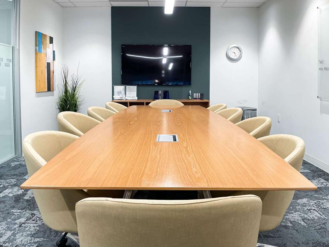 Exchange Tower office space - View 3 in Toronto - TwentyFourHourAccess, meeting_rooms, parking