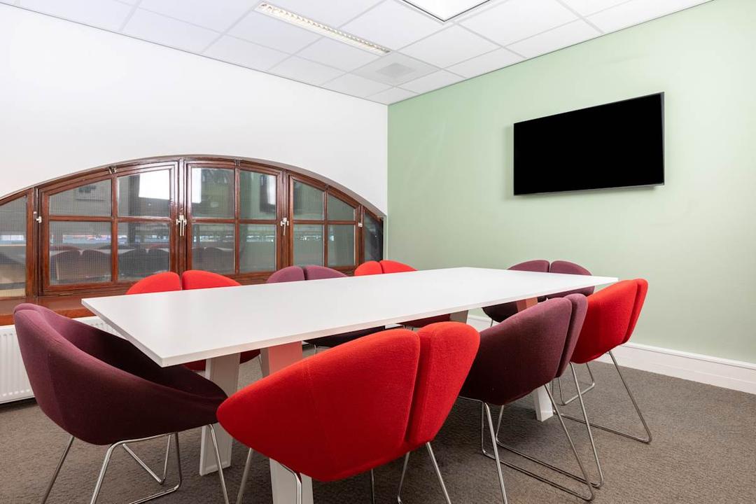 NS International Amsterdam Central - Photo 4 NS International Amsterdam Central office space - View 4 in Kortrijk - TwentyFourHourAccess, meeting_rooms, parking