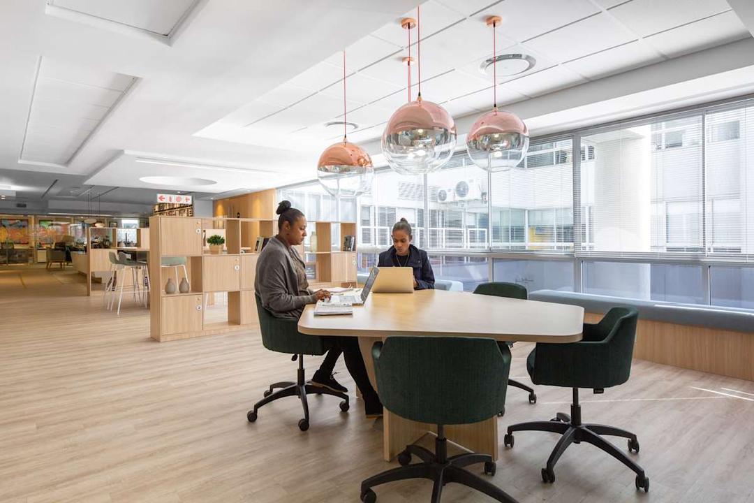 Sunclare Centre - Photo 5 Sunclare Centre office space - View 5 in Cape Town - TwentyFourHourAccess, meeting_rooms, parking