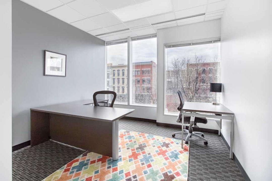 Landmark Center office space - View 4 in Omaha - TwentyFourHourAccess, meeting_rooms, parking