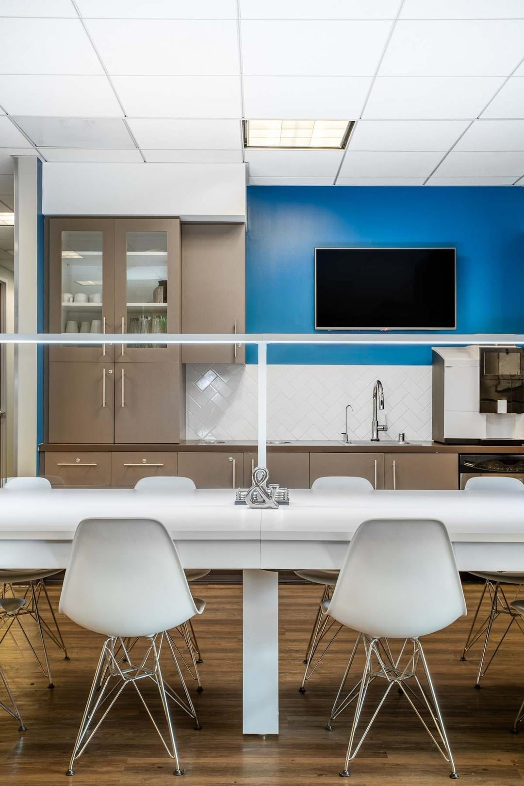 1901 Harrison Street - Photo 3 1901 Harrison Street office space - View 3 in Oakland - TwentyFourHourAccess, meeting_rooms, parking