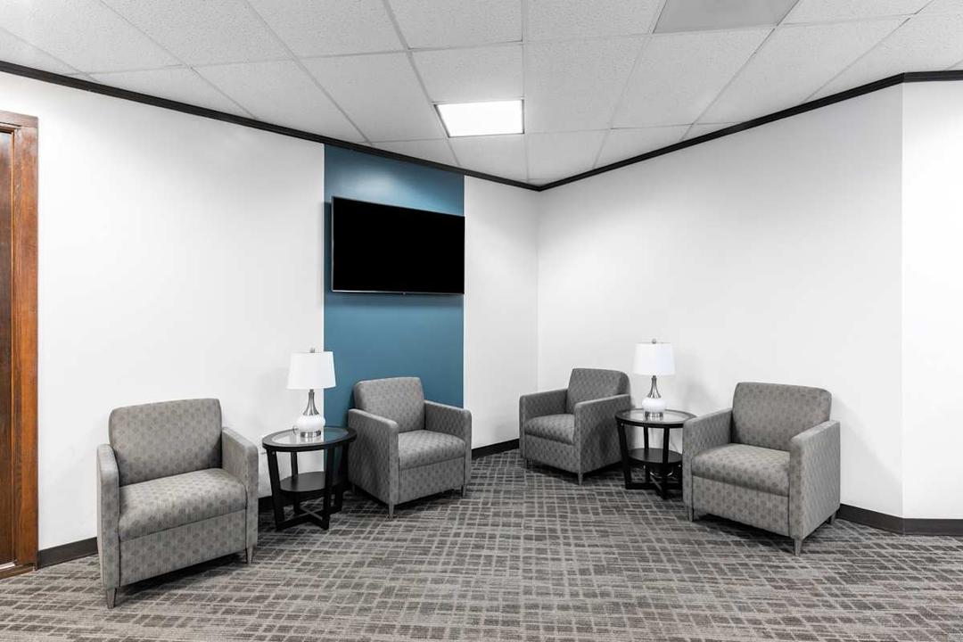 950 Echo Lane office space - View 5 in Houston - TwentyFourHourAccess, meeting_rooms, parking