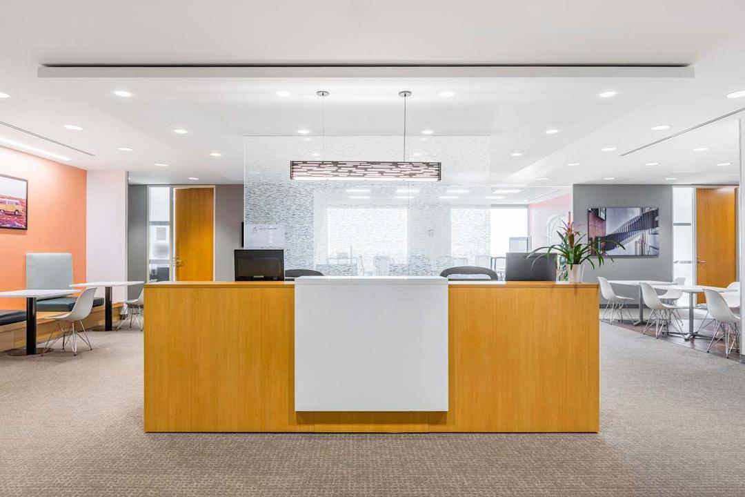 4695 MacArthur Court office space - View 2 in Newport Beach - TwentyFourHourAccess, meeting_rooms, parking