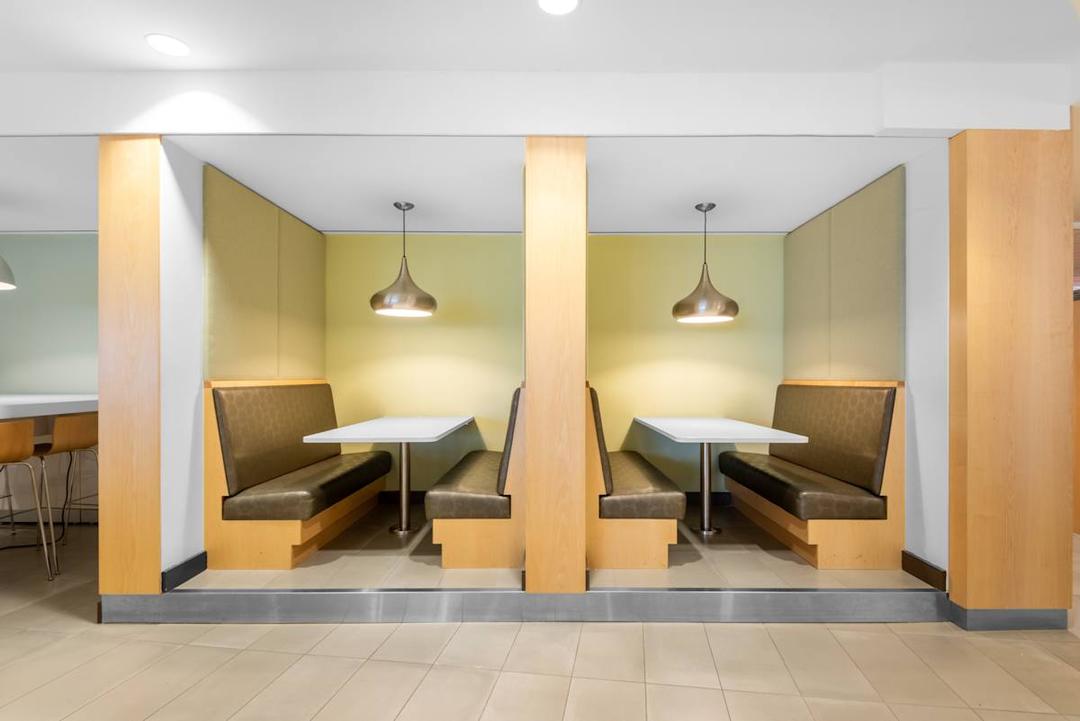 200 Vesey Street - Photo 5 200 Vesey Street office space - View 5 in New York - TwentyFourHourAccess, meeting_rooms, parking