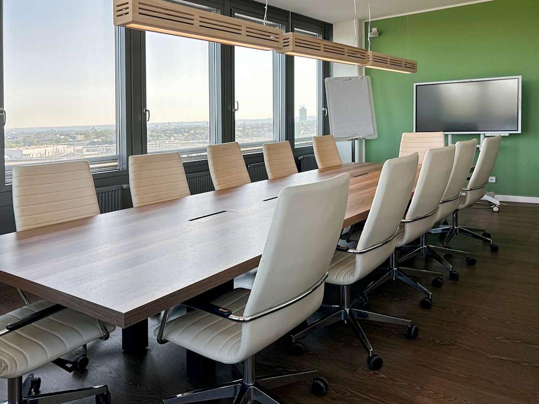 KoelnTurm - Photo 3 KoelnTurm office space - View 3 in Köln - TwentyFourHourAccess, meeting_rooms, parking