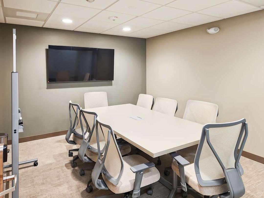 118 County Road - Photo 3 118 County Road office space - View 3 in Ipswich - TwentyFourHourAccess, meeting_rooms, parking