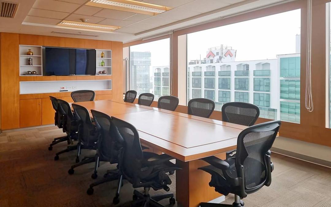 Real Ocho - Photo 3 Real Ocho office space - View 3 in San Isidro - TwentyFourHourAccess, meeting_rooms, parking