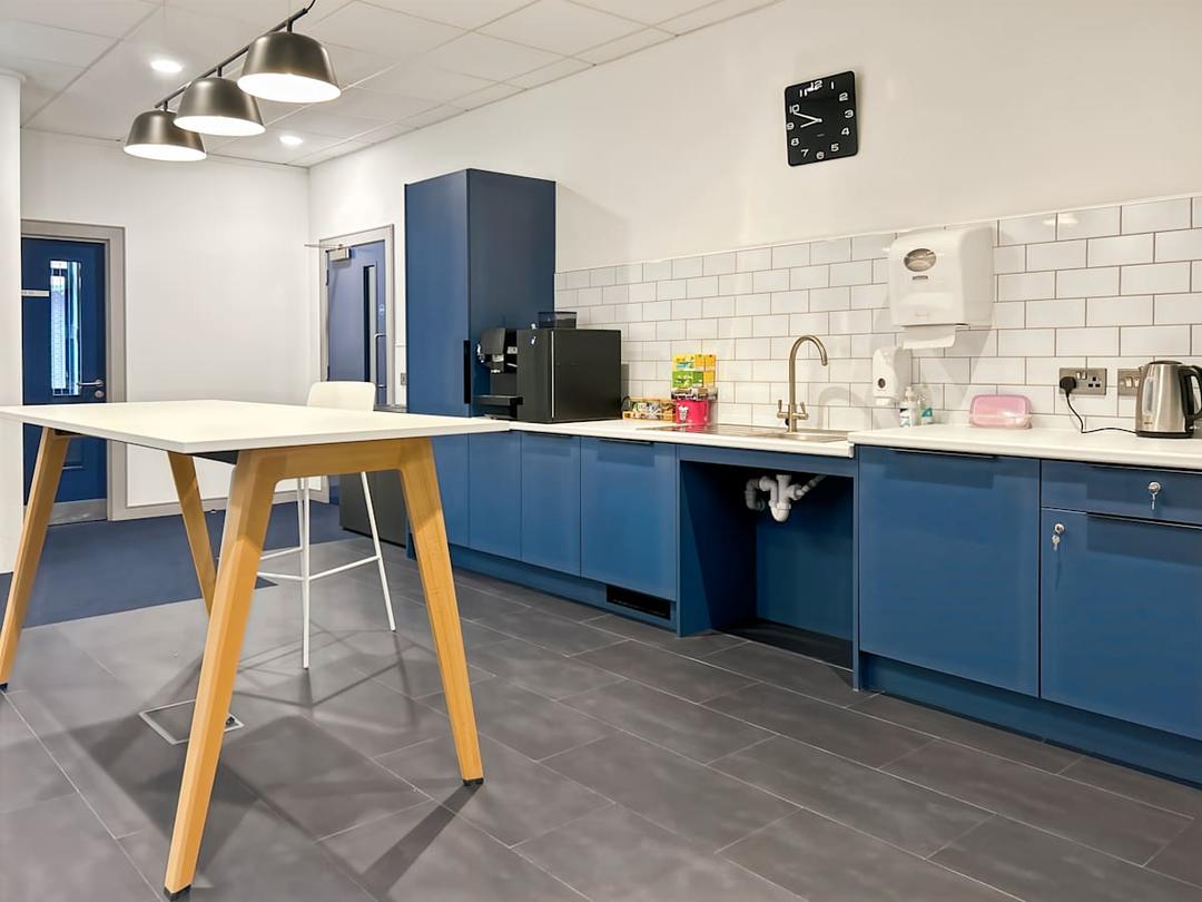 Weavers Court office space - View 6 in Belfast - TwentyFourHourAccess, meeting_rooms, parking