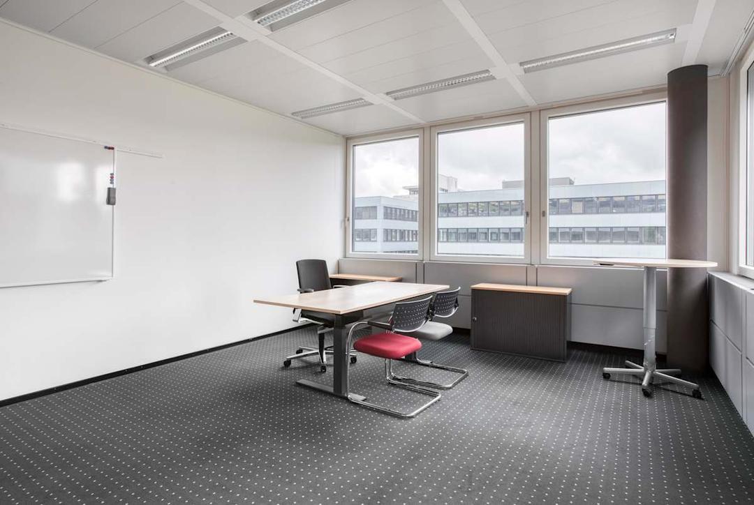 Dammstrasse 19 - Photo 4 Dammstrasse 19 office space - View 4 in Zug - TwentyFourHourAccess, meeting_rooms, parking