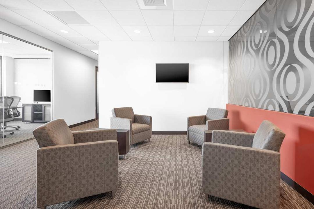 5680 King Centre Drive office space - View 5 in Alexandria - TwentyFourHourAccess, meeting_rooms, parking