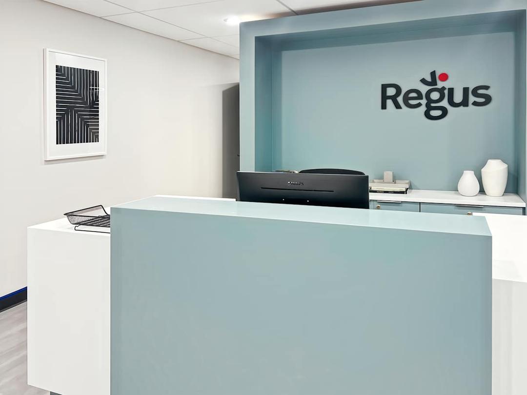 2340 S River Rd office space - View 2 in Des Plaines - TwentyFourHourAccess, meeting_rooms, parking