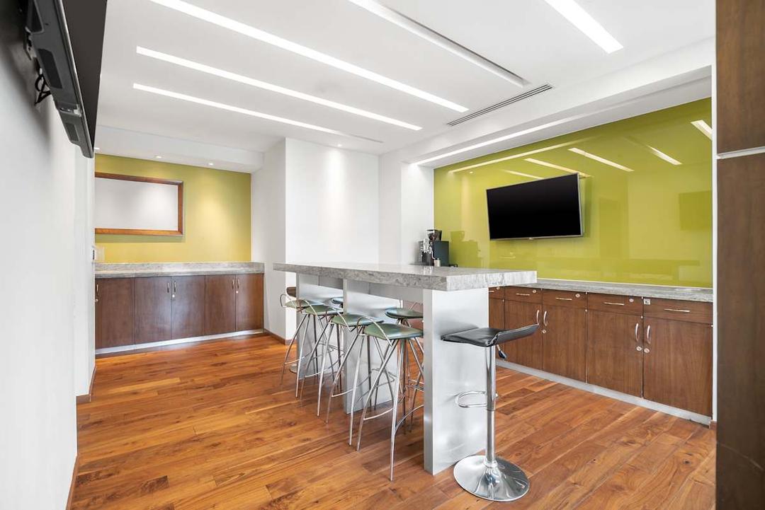 Plaza Leibnitz Anzures office space - View 6 in Ciudad de México - TwentyFourHourAccess, meeting_rooms, parking