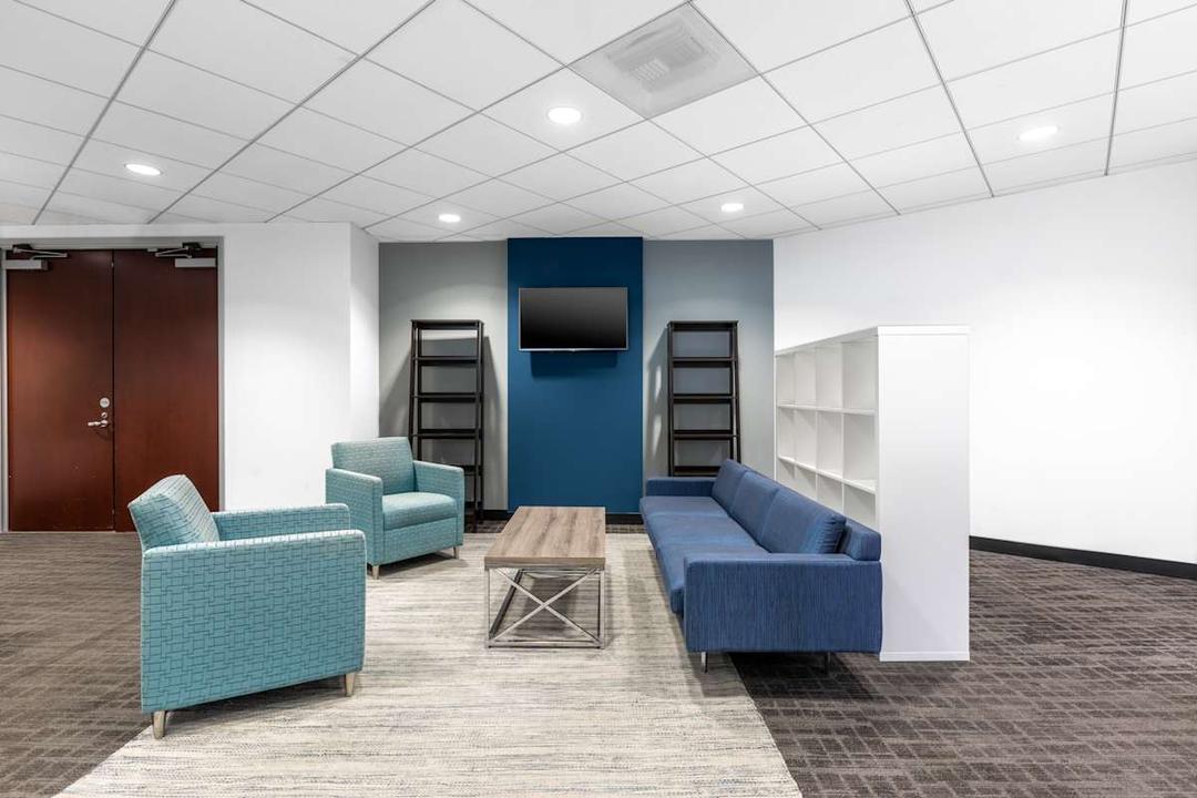 8383 Wilshire Boulevard - Photo 5 8383 Wilshire Boulevard office space - View 5 in Beverly Hills - TwentyFourHourAccess, meeting_rooms, parking