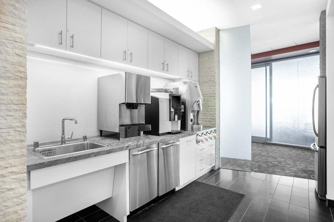 5851 Legacy Circle - Photo 6 5851 Legacy Circle office space - View 6 in Plano - TwentyFourHourAccess, meeting_rooms, parking