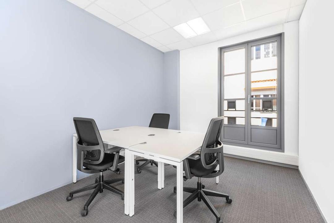 81 Rue de France office space - View 3 in Nice - TwentyFourHourAccess, meeting_rooms, parking