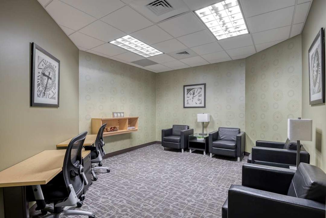 The District - Photo 5 The District office space - View 5 in Burlington - TwentyFourHourAccess, meeting_rooms, parking