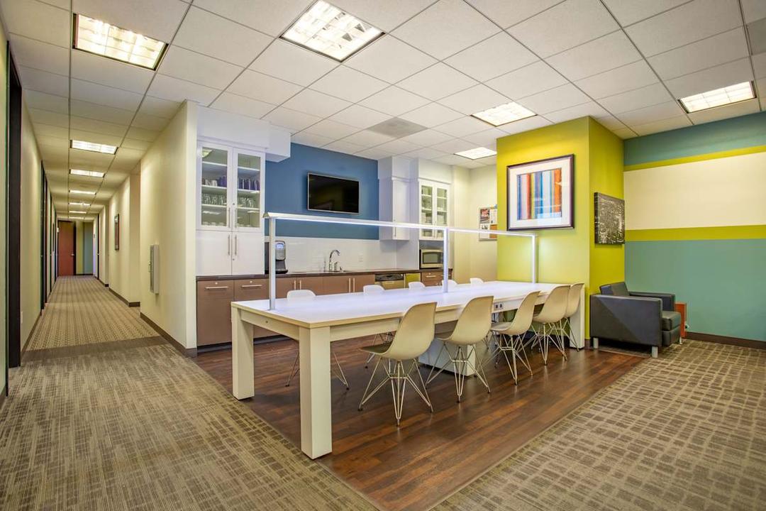 City Center Place office space - View 5 in Las Vegas - TwentyFourHourAccess, meeting_rooms, parking