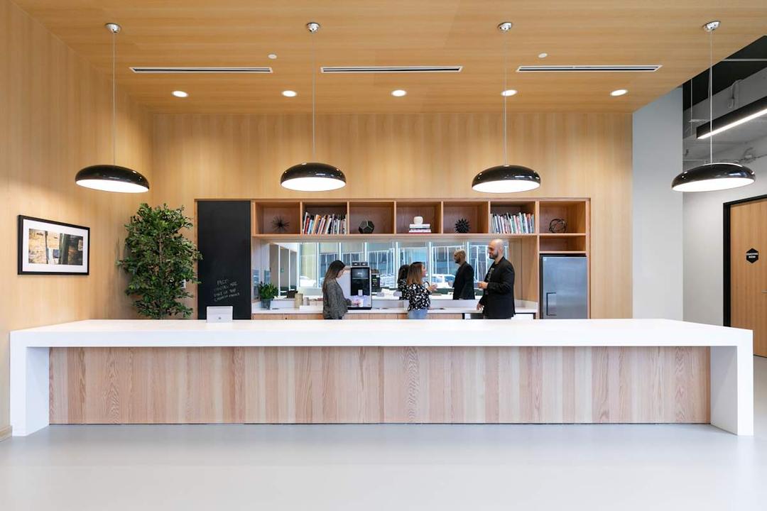 Two Post Oak Central - Photo 6 Two Post Oak Central office space - View 6 in Houston - TwentyFourHourAccess, meeting_rooms, parking