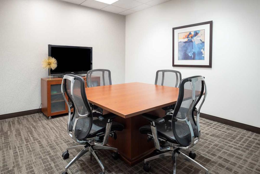 US Bank Tower - Photo 5 US Bank Tower office space - View 5 in Los Angeles - TwentyFourHourAccess, meeting_rooms, parking