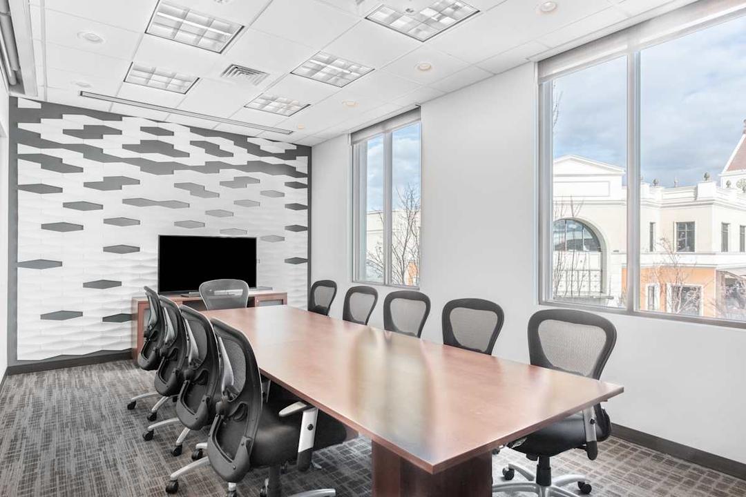 The Village at Meridian office space - View 3 in Meridian - TwentyFourHourAccess, meeting_rooms, parking