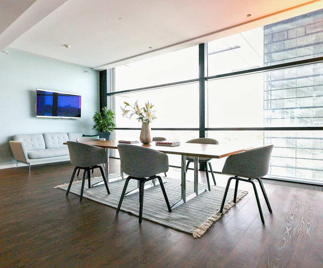 Kranhaus South - Photo 3 Kranhaus South office space - View 3 in Köln - TwentyFourHourAccess, meeting_rooms, parking