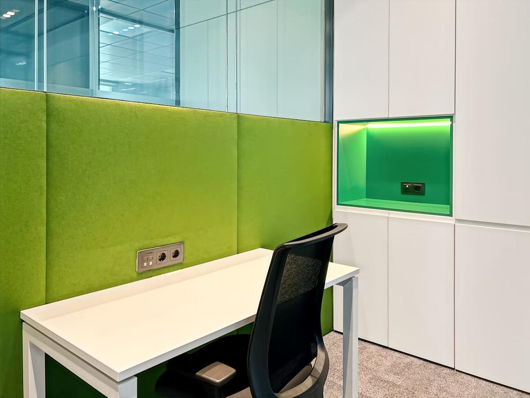 Calle Ribera De Loira 16 - Photo 4 Calle Ribera De Loira 16 office space - View 4 in Madrid - TwentyFourHourAccess, meeting_rooms, parking