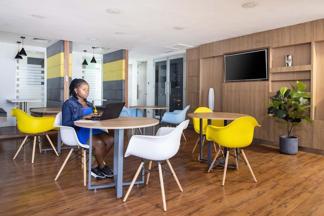 Delta Corner Tower 2 - Photo 6 Delta Corner Tower 2 office space - View 6 in 7th - TwentyFourHourAccess, meeting_rooms, parking