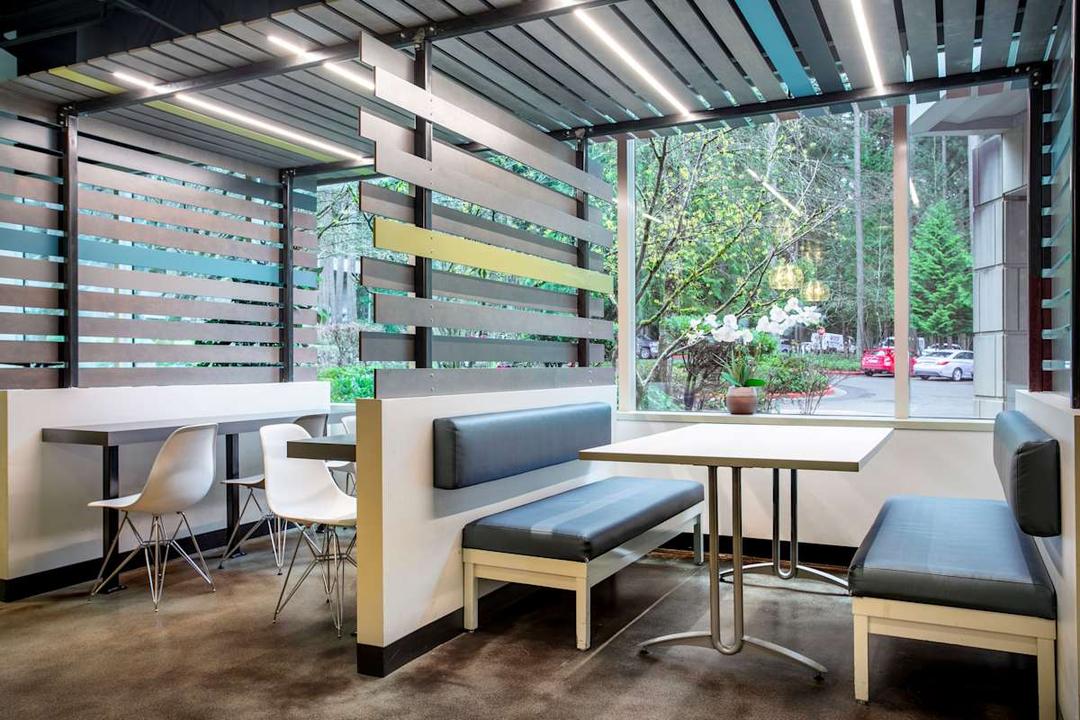 Bellevue Technology Center - Photo 5 Bellevue Technology Center office space - View 5 in Bellevue - TwentyFourHourAccess, meeting_rooms, parking