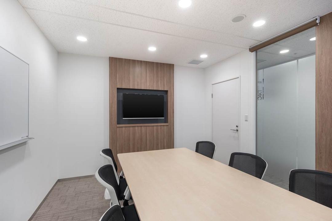 Pacific Marks Nishi-Umeda office space - View 3 in Osaka - TwentyFourHourAccess, meeting_rooms, parking