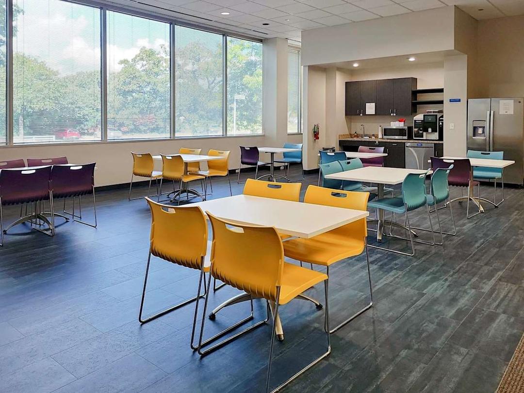 1301 S Bowen Rd - Photo 6 1301 S Bowen Rd office space - View 6 in Arlington - TwentyFourHourAccess, meeting_rooms, parking