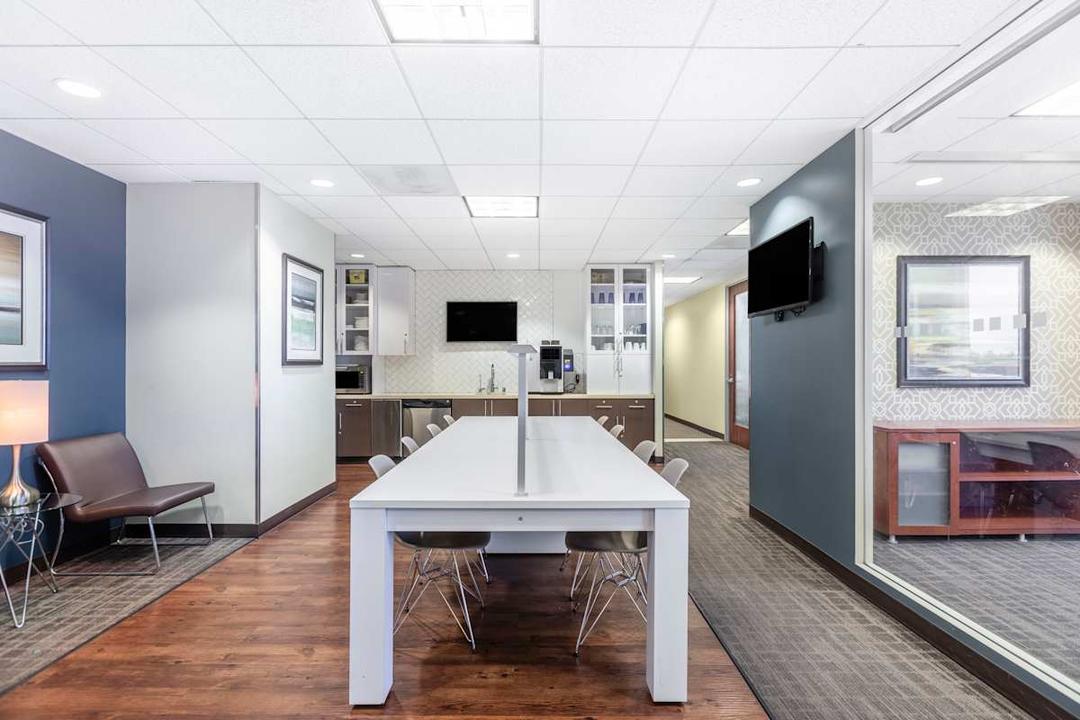 17777 Center Court Drive office space - View 5 in Cerritos - TwentyFourHourAccess, meeting_rooms, parking