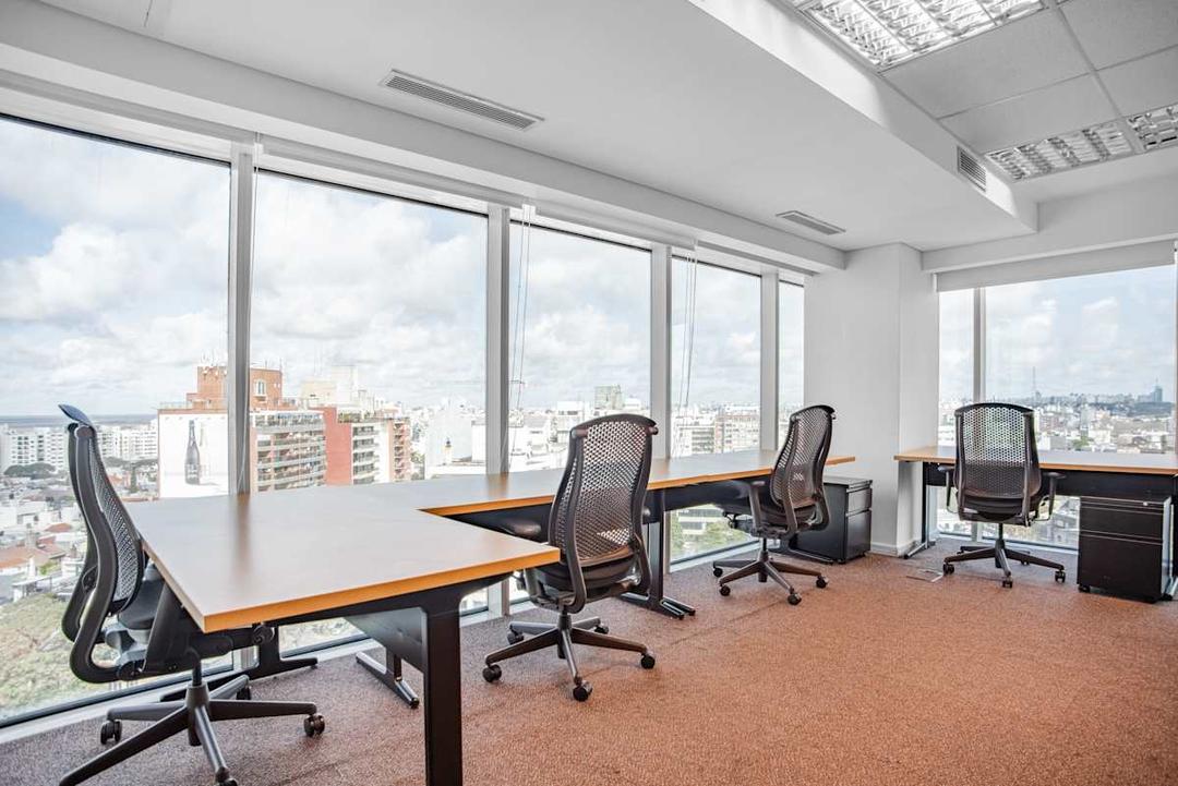 World Trade Centre Montevideo - Photo 4 World Trade Centre Montevideo office space - View 4 in Trujillo - TwentyFourHourAccess, meeting_rooms, parking