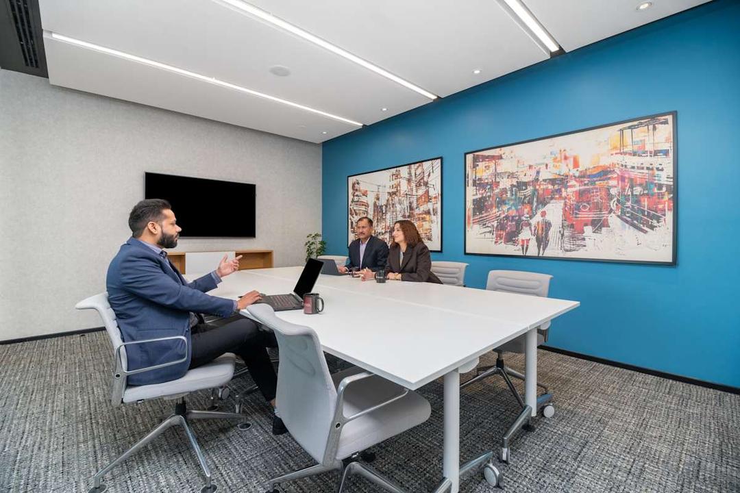 Max Towers - Photo 3 Max Towers office space - View 3 in Noida - TwentyFourHourAccess, meeting_rooms, parking