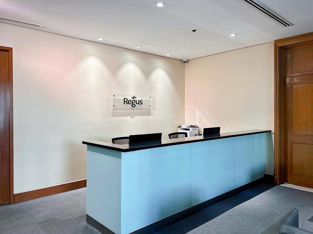 Ayala Centre - Photo 2 Ayala Centre office space - View 2 in Makati City - TwentyFourHourAccess, meeting_rooms, parking