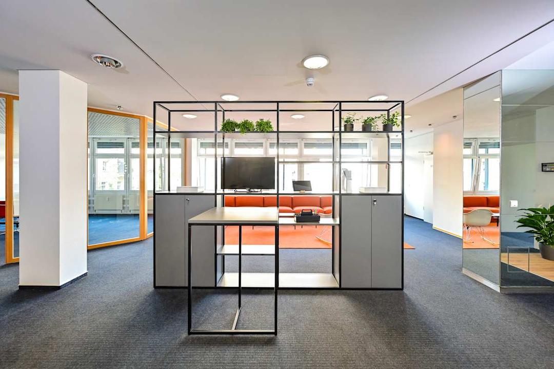 Nordengraben 2 office space - View 2 in Iserlohn - TwentyFourHourAccess, meeting_rooms, parking