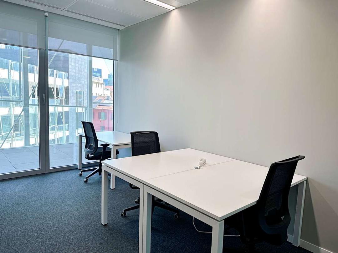 Via Gaetano de Castillia office space - View 4 in Milano - TwentyFourHourAccess, meeting_rooms, parking