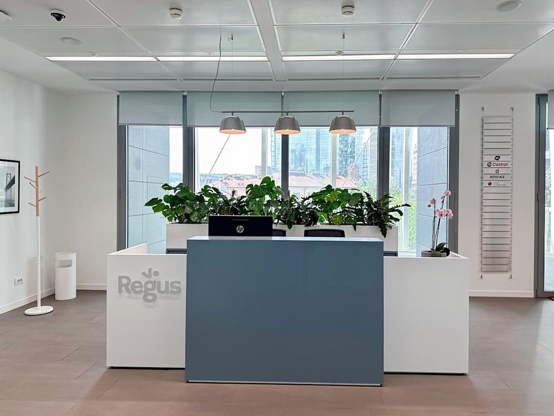 Via Gaetano de Castillia office space - View 2 in Milano - TwentyFourHourAccess, meeting_rooms, parking