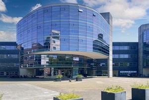 Avenue Ceramique 221